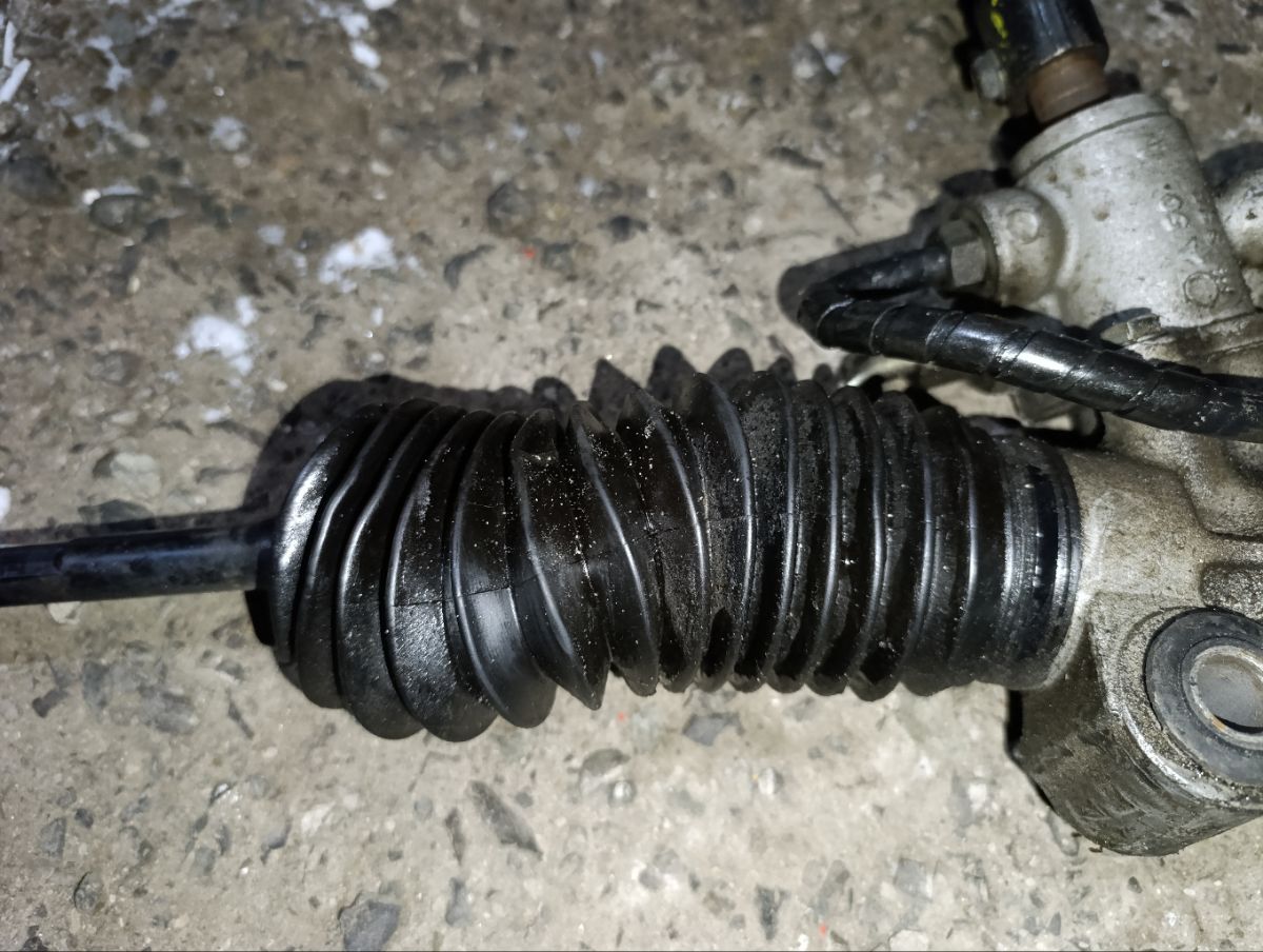 Рулевая рейка на Toyota Camry Gracia SXV20 5S-FE Фото 5