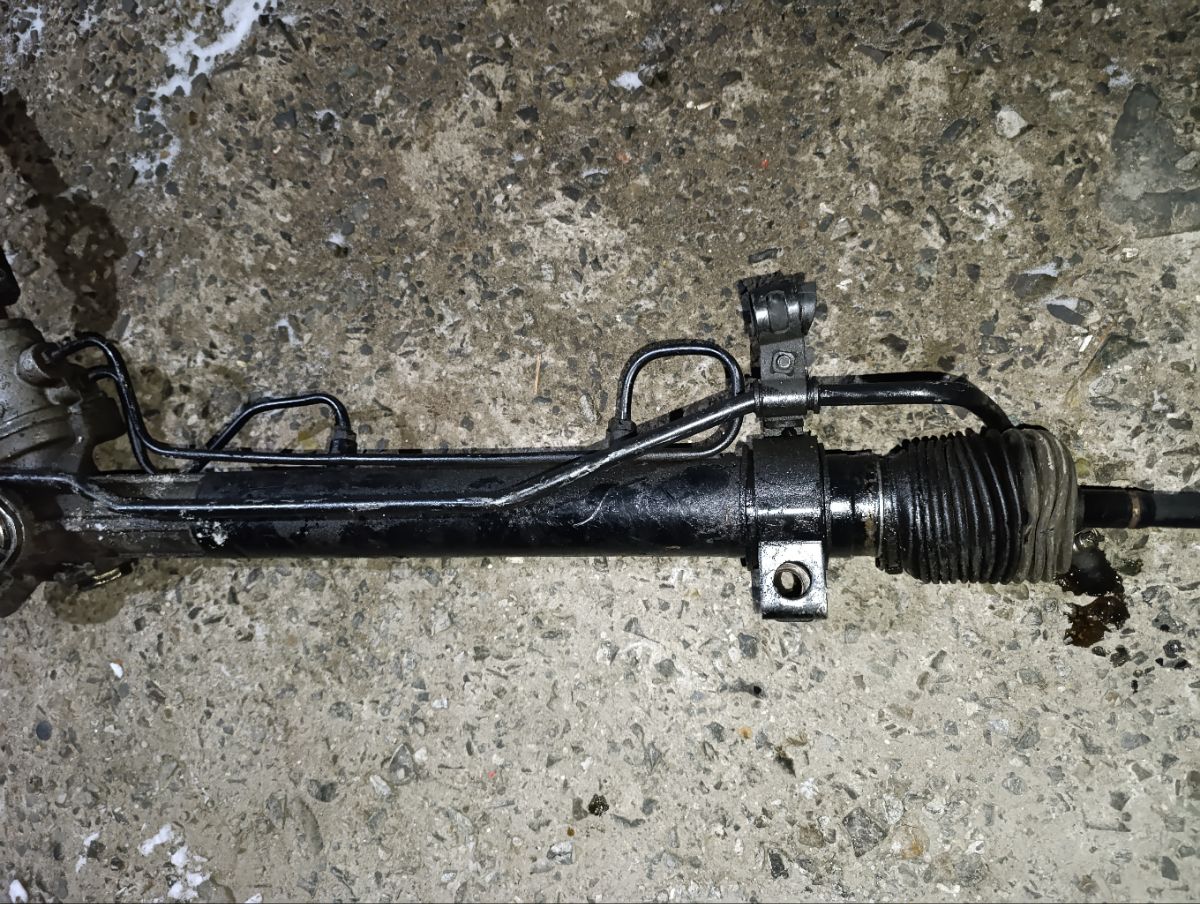 Рулевая рейка на Toyota Camry Gracia SXV20 5S-FE Фото 9