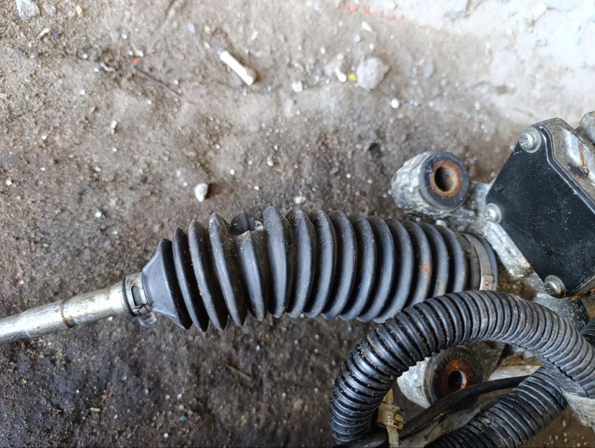 Рулевая рейка на Subaru Impreza Wagon GP7 FB20A Фото 4