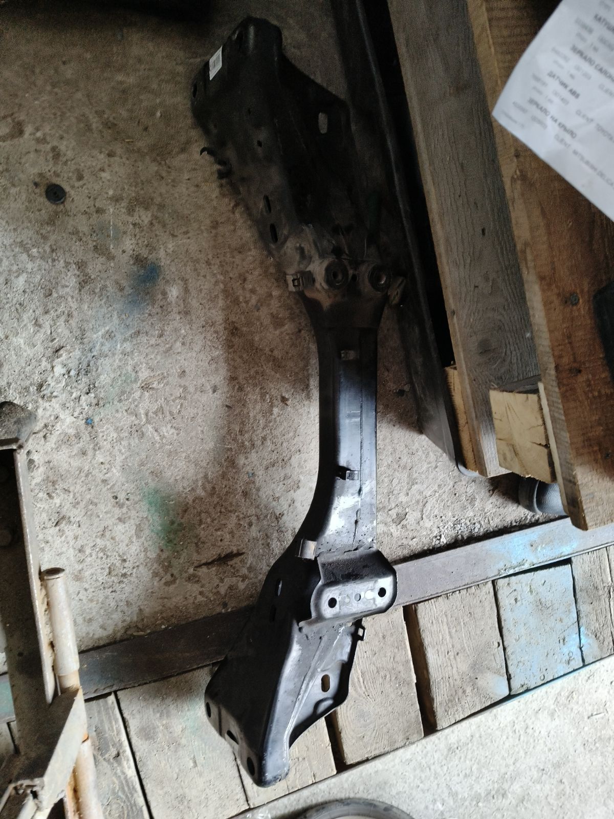 Балка под ДВС 51201-30120 на Toyota Aristo JZS160 2JZ-GE Фото 2