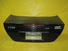 Крышка багажника на Mercedes-Benz E-Class W211 A2117500075  A2117500375