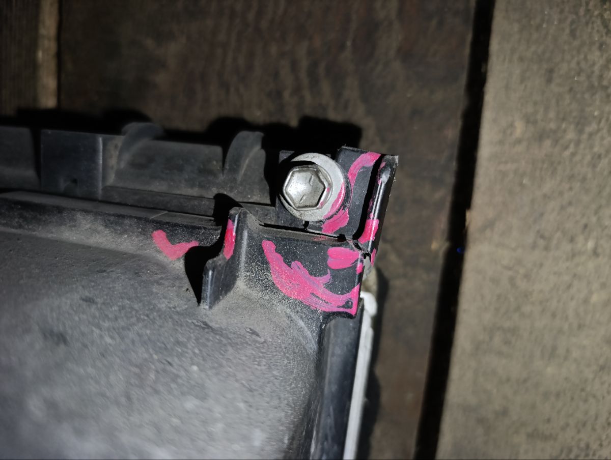 Радиатор ДВС на Toyota Crown Majesta UZS151 1UZ-FE Фото 12