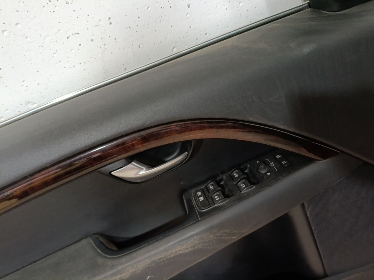 Дверь боковая на Volvo S80 AS Фото 7