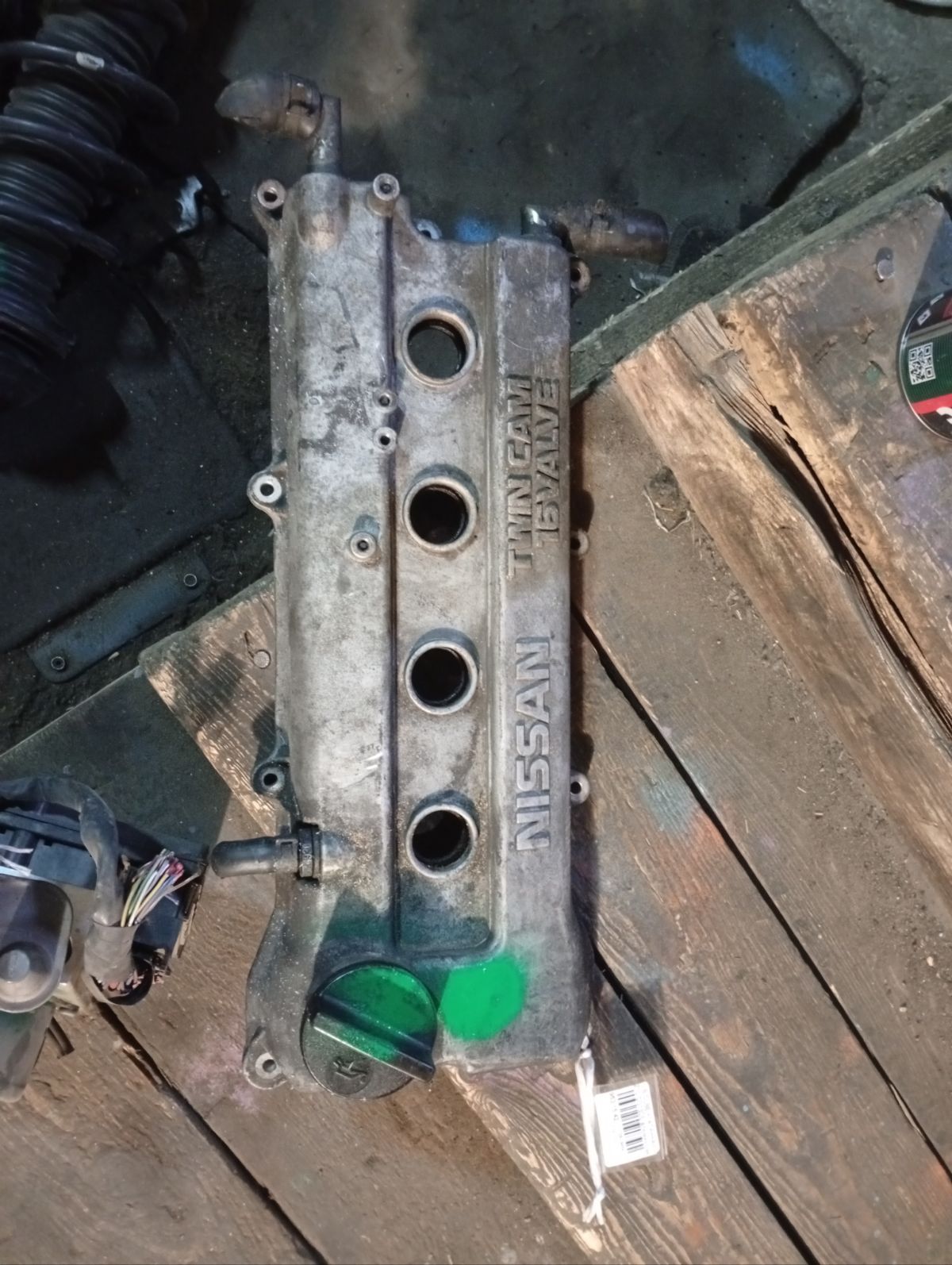 Клапанная крышка 1326441B00, 1326441B01, 1326441B10 на Nissan Cube Z10 CG13DE Фото 10