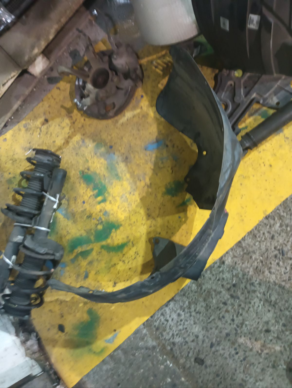 Подкрылок D3505614YJ, D3505614YK, D3505614YL, D3505614YM на Mazda Demio DY3W ZJ-VE Фото 11