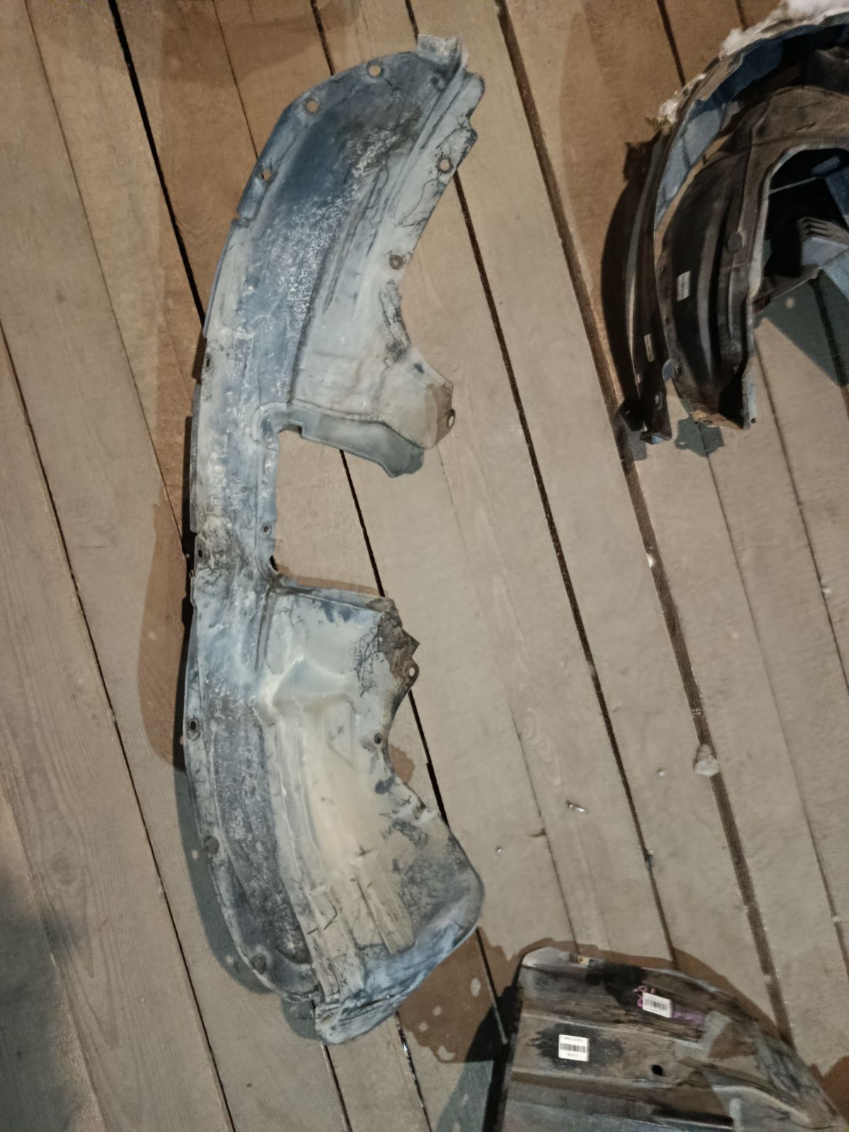 Подкрылок D3505614YJ, D3505614YK, D3505614YL, D3505614YM на Mazda Demio DY3W ZJ-VE Фото 3