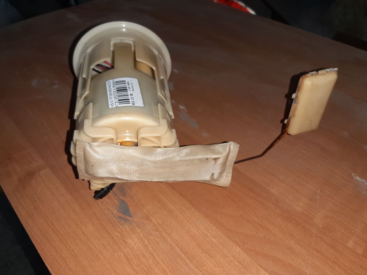 Бензонасос на Nissan X-Trail NT30 QR20DE Фото 4