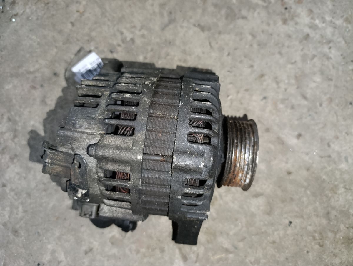 Генератор 23100-4N010 на Nissan Serena PC24 SR20DE Фото 11 Генератор 23100-4N010 на Nissan Serena PC24 SR20DE Фото 11