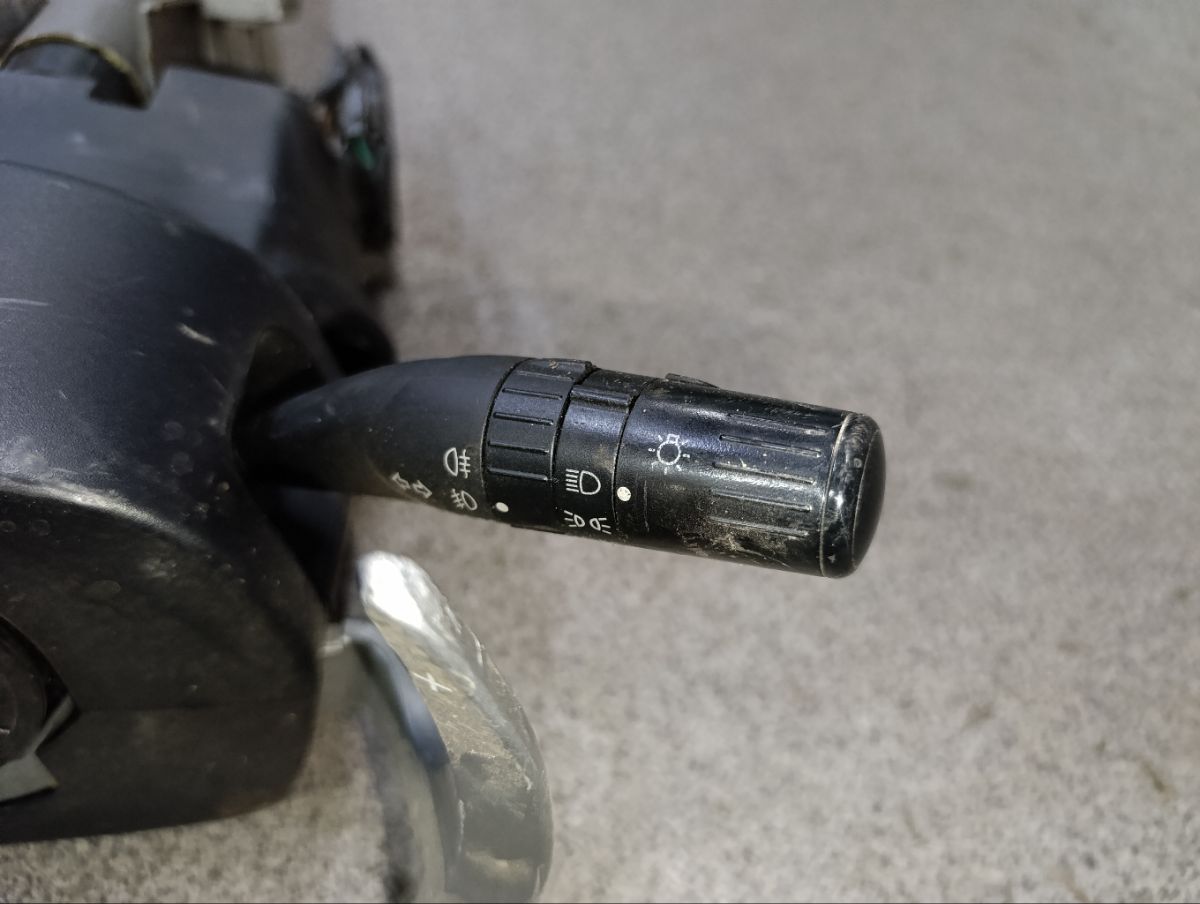 Рулевая колонка на Subaru Forester SH9 Фото 24