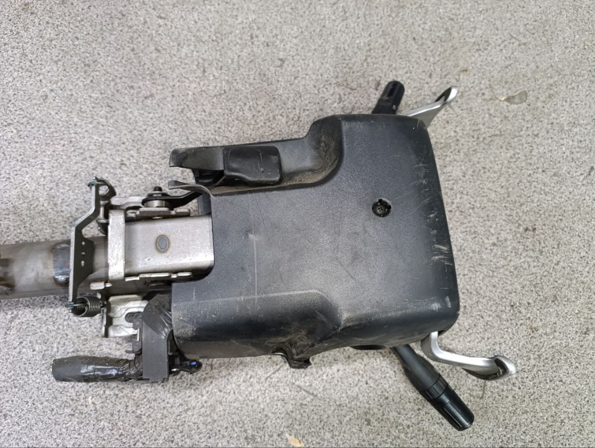 Рулевая колонка на Subaru Forester SH9 Фото 33