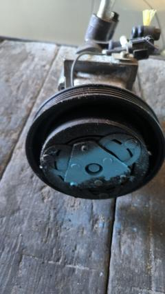 Компрессор кондиционера 92600-WE400 на Nissan Ad Van VY11 QG13DE Фото 5