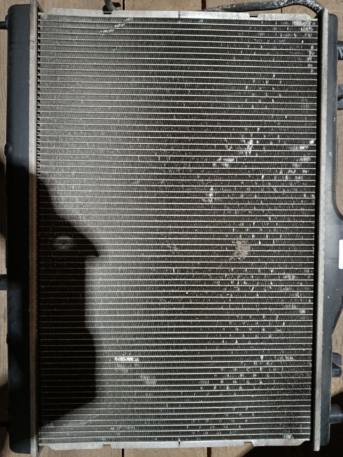 Радиатор ДВС на Nissan Tiida Latio SC11 HR15DE Фото 3