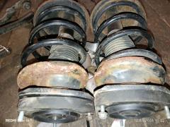 Стойка амортизатора на Subaru Forester SG5 EJ20 Фото 4