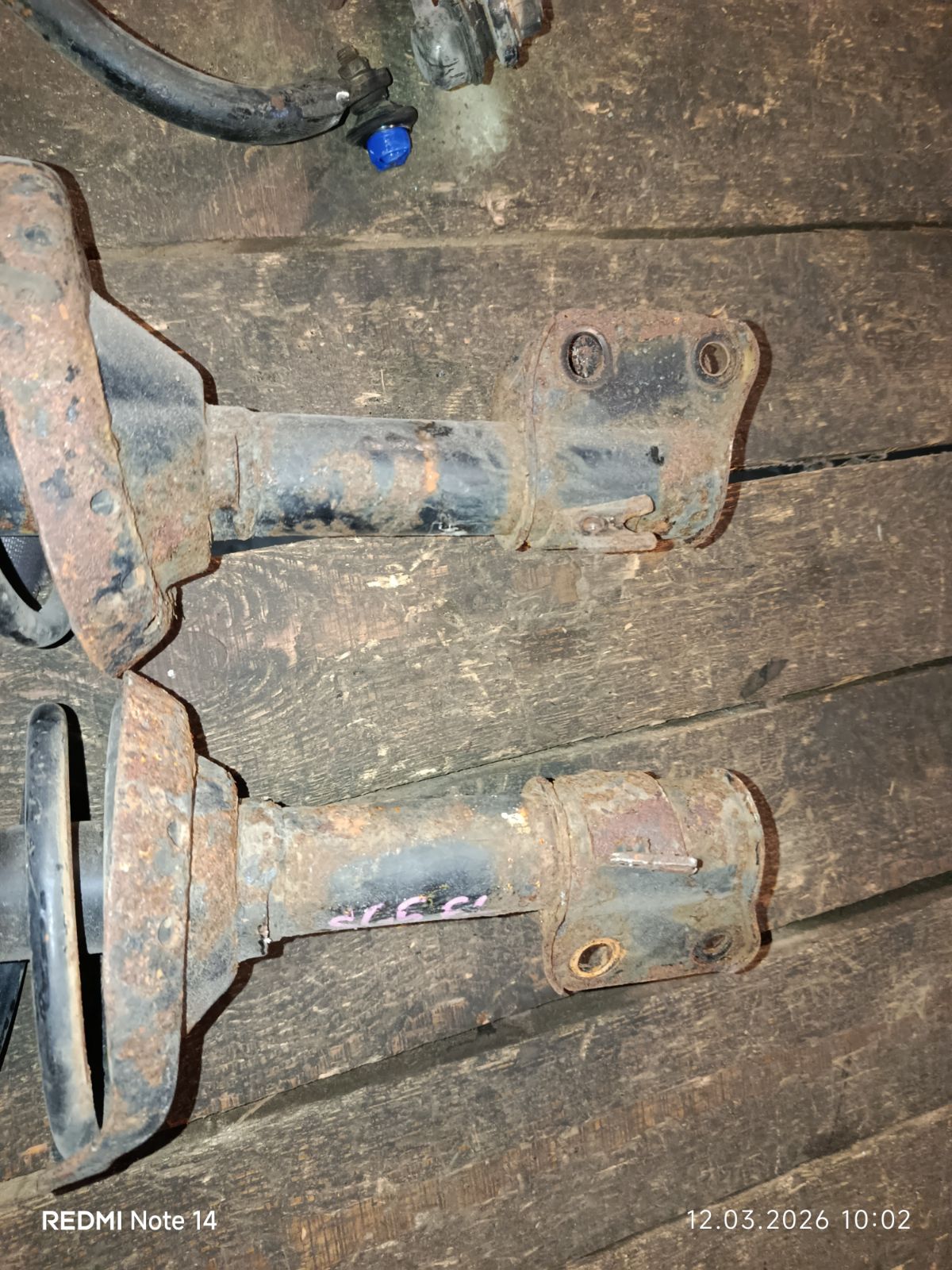 Стойка амортизатора на Subaru Forester SG5 EJ20 Фото 8