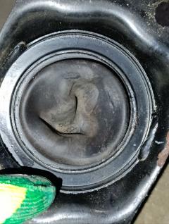 Подушка двигателя на Honda Stepwgn RG1 K20A Фото 6