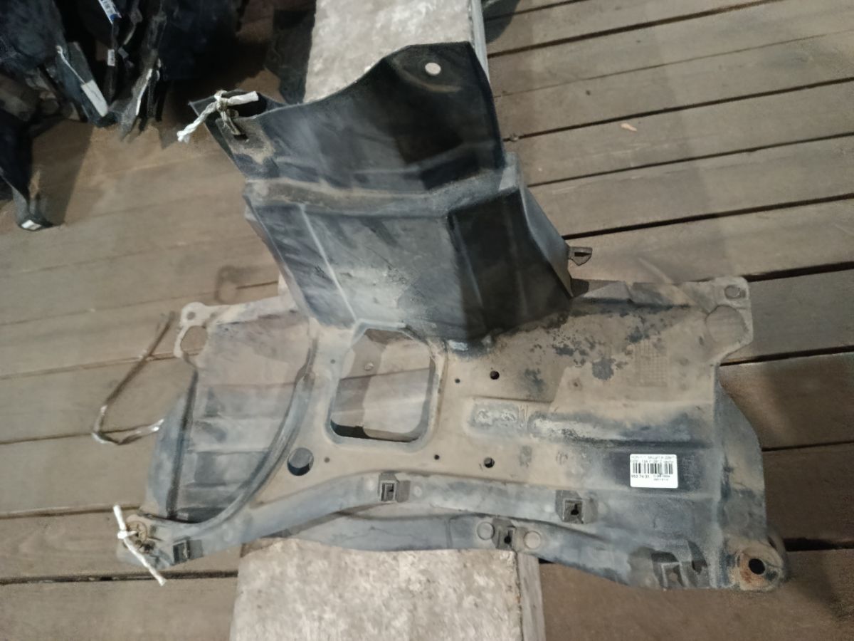 Защита двигателя на Honda Fit GE6 L13A Фото 3