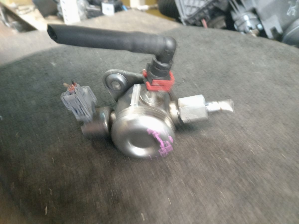 Тнвд на Nissan Serena HC26 MR20DE Фото 4