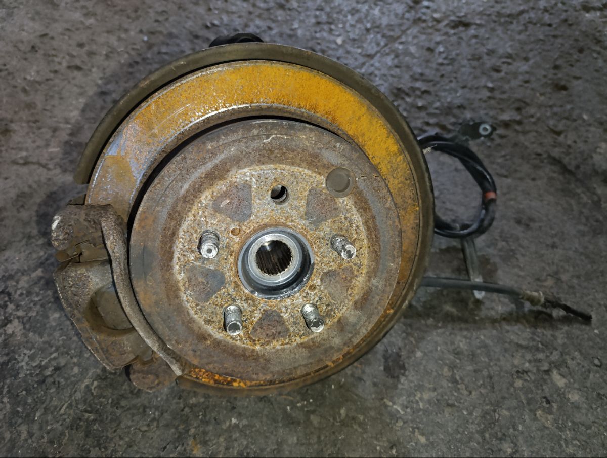 Ступица на Subaru Forester SHJ FB20A Фото 8