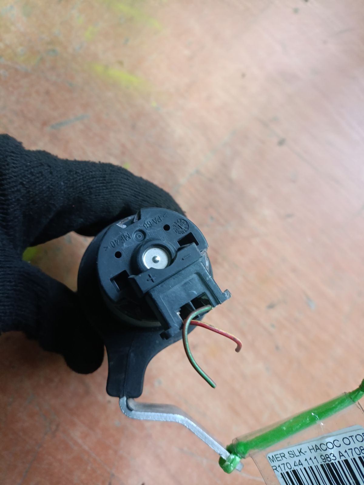 Насос отопителя A1708300214, A0018351364 на Mercedes-Benz Slk-Class R170.449 111.983 Фото 8