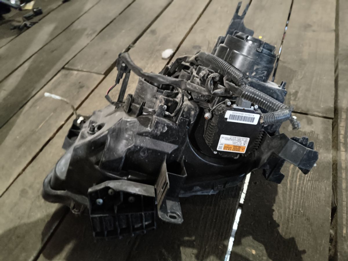 Фара 1849 1849 на Nissan X-Trail DNT31 Фото 17