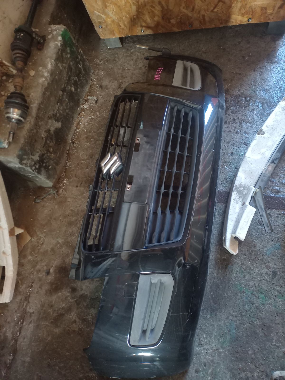 Бампер 71711-51K00 на Suzuki Splash XB32S Фото 6