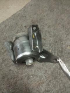 Подушка двигателя на Toyota Ipsum ACM21W 2AZ-FE Фото 7