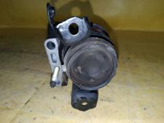Подушка двигателя на Toyota Caldina AZT241W 1AZ-FSE Фото 2