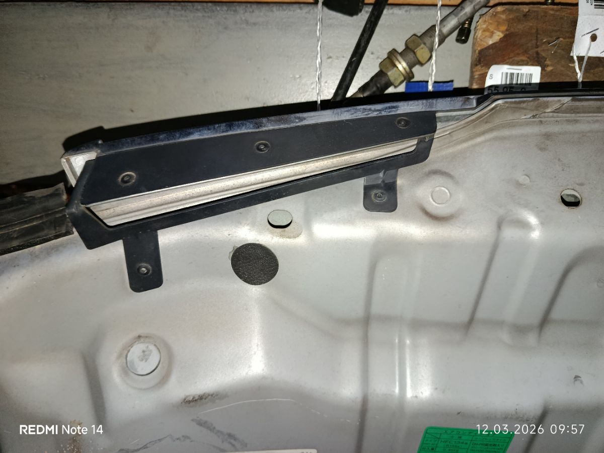 Капот 05032624, 12932101, 1609280, 1609280A1, 1610280A1, 191008, 27 07 03, 270703, 3328660, 6024000, 65100AX630, 6803001609280P, 8120062, 974700, 99B80, DS0113100, DS0113130, DS20083A, DS20083AV, DT48001500000, DT480150, F5100 AX0MM, F5100AX6MA, GD1110B, GD99B80, NI264011, NNMIC03330, NS99B80, PDS20083A, STDT480150 на Nissan March AK12 Фото 17