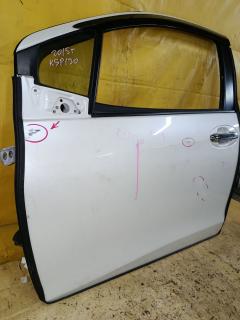 Дверь боковая на Toyota Vitz KSP130 Фото 3