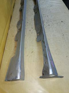 Порог кузова пластиковый ( обвес ) на Toyota Noah AZR65G Фото 6
