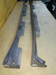 Порог кузова пластиковый ( обвес ) на Toyota Noah AZR65G Фото 13