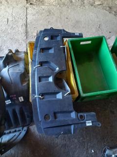 Защита двигателя MR488695 на Mitsubishi Colt Z21A 4A90 Фото 4