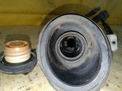 Заливная горловина топливного бака на Nissan March AK12 CR12DE Фото 2