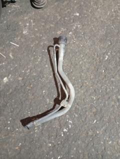 Заливная горловина топливного бака 77201-52040, 77201-52041 на Toyota Funcargo NCP25 1NZ-FE Фото 9