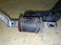 Рычаг на Honda Stream RN7 R18A Фото 3