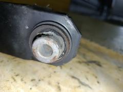 Рычаг на Honda Element YH2 K24A Фото 2