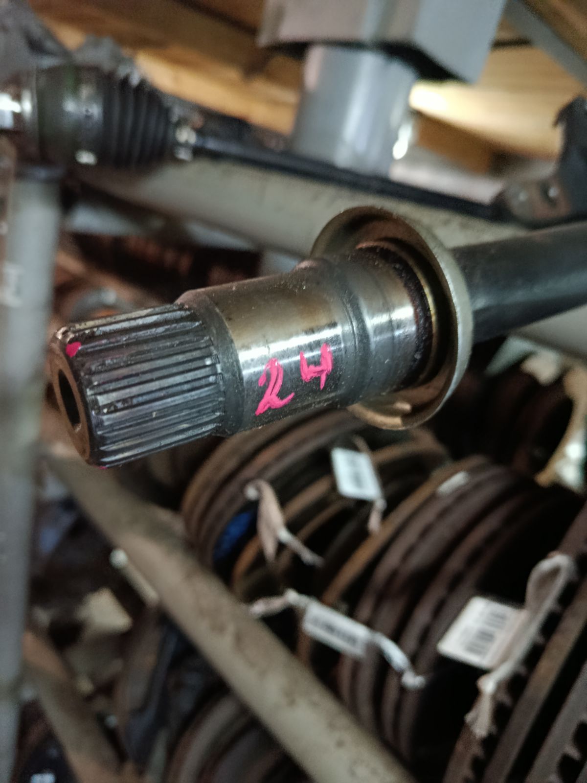 Привод на Toyota Isis ZGM11G 3ZR-FAE Фото 7