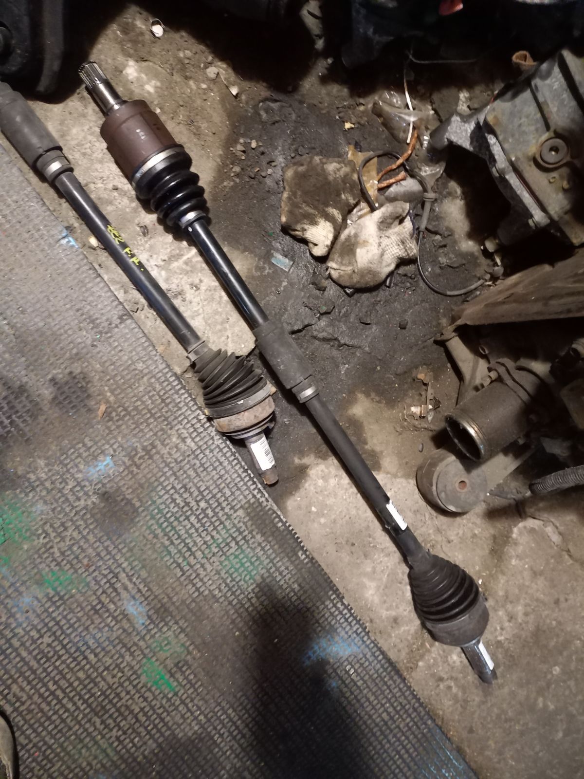 Привод на Honda Insight ZE2 LDA Фото 4