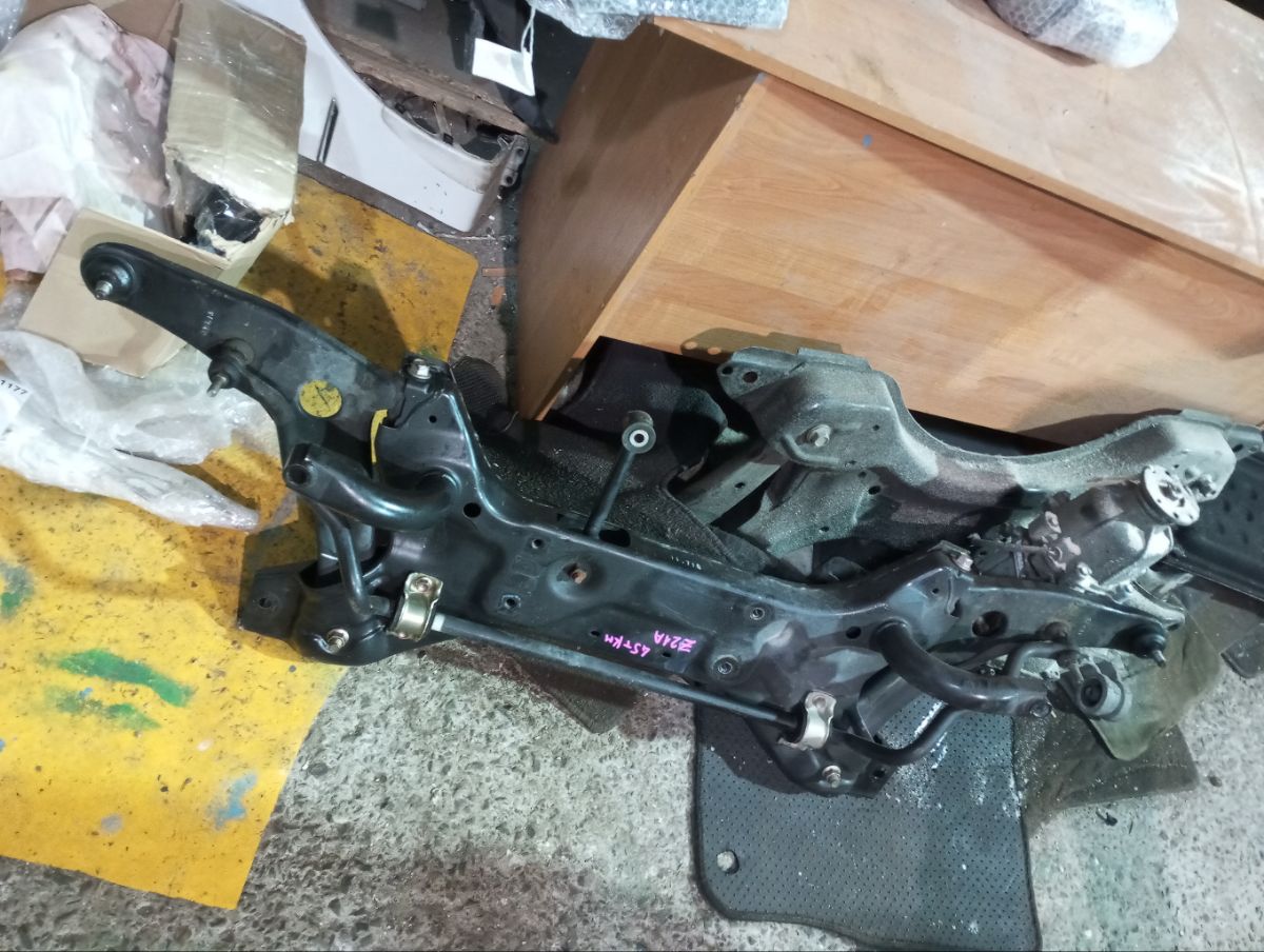 Балка под ДВС MN125818 на Mitsubishi Colt Z21A 4A90 Фото 9