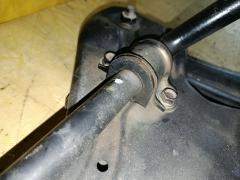 Балка под ДВС MR594004 на Mitsubishi Colt Z25A 4G19 Фото 7
