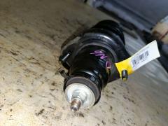 Стойка амортизатора на Honda Stream RN6 R18A Фото 3