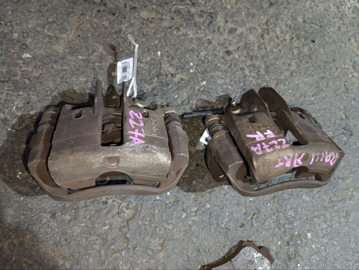 Суппорт на Mitsubishi Colt Z27A 4G15T Фото 7