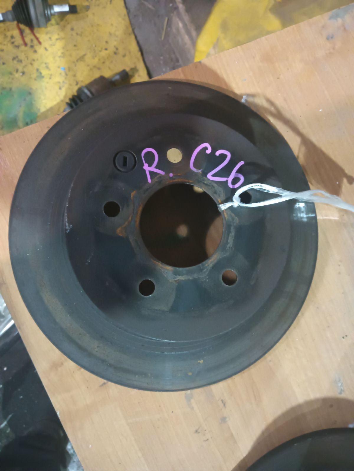 Тормозной диск 432069W000, 432069Y000 на Nissan Serena C25 MR20DE Фото 4