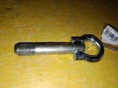 Крюк буксировочный на Toyota Porte NNP10 51960-52040