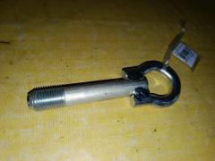 Крюк буксировочный на Toyota Porte NNP10 51960-52040