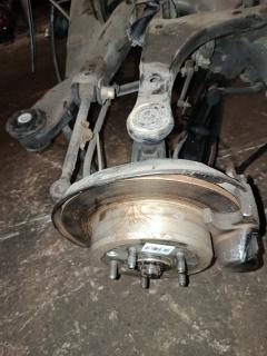 Балка подвески 51206-51030, 51206-53020 на Toyota Crown JZS171 1JZ-FSE Фото 2