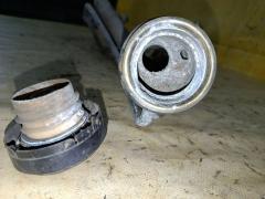 Заливная горловина топливного бака 77201-33210, 77201-33220 на Toyota Camry ACV30 1AZ-FE Фото 4