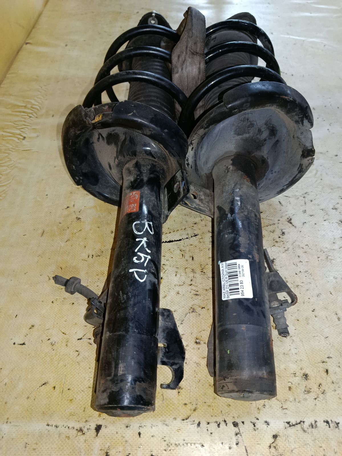 Стойка амортизатора на Mazda Axela BK5P ZY-VE Фото 4