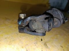 Рулевой карданчик JF1SF65642H726235 на Subaru Forester SF5 Фото 2