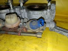 Форсунка инжекторная на Subaru Legacy Wagon BP5 EJ20Y Фото 3
